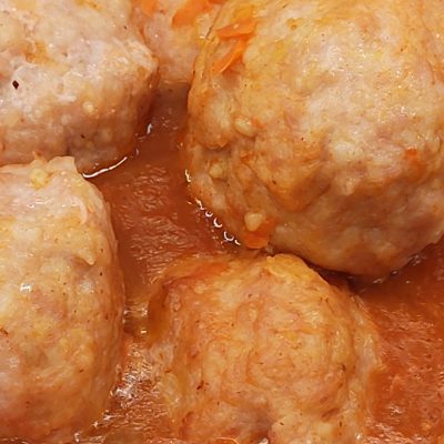 ТЕФТЕЛИ МЯСНЫЕ В ТОМ. СОУСЕ